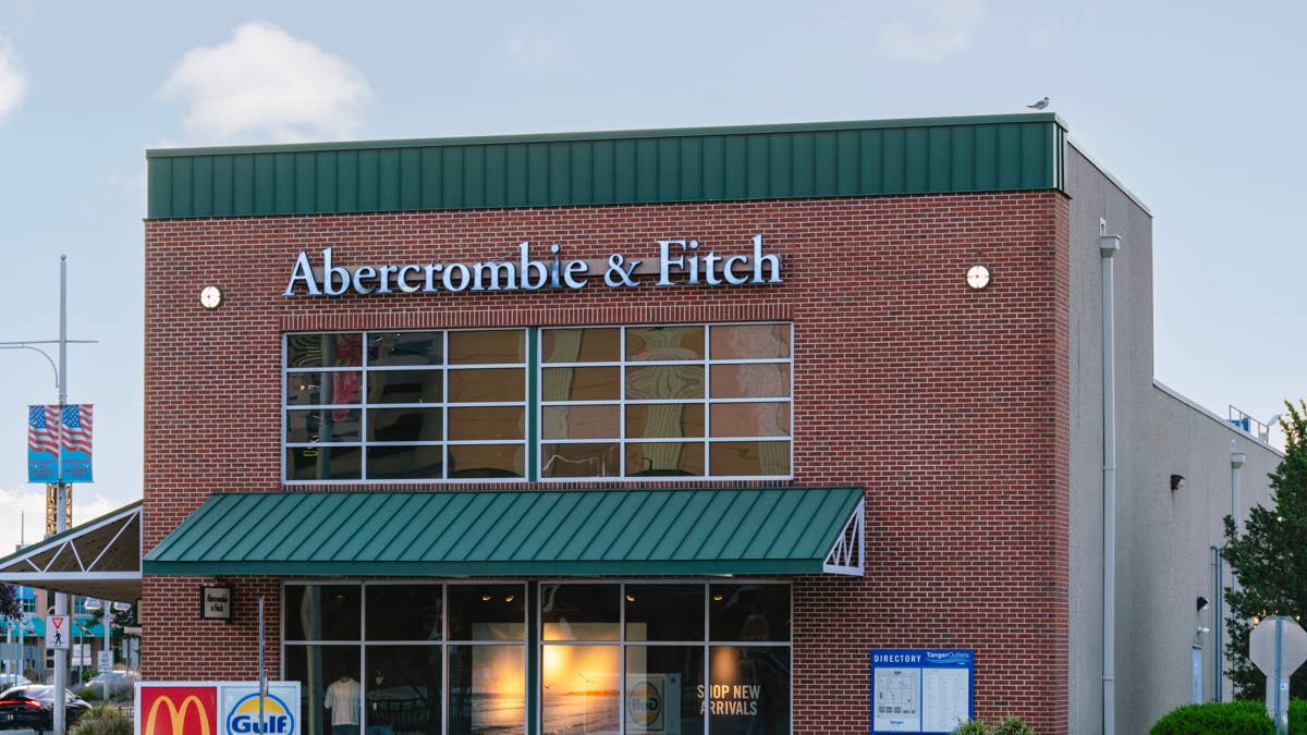 Abercrombie’s stock exploded, but 1 number changes the story
